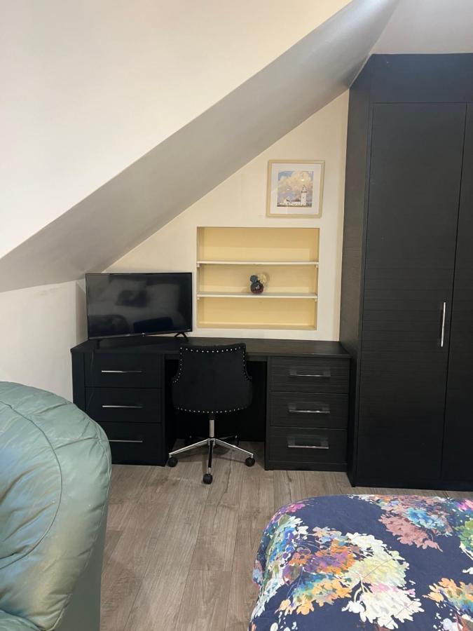 Luxury Double Room W/ Private Bathroom EDI Eksteriør billede