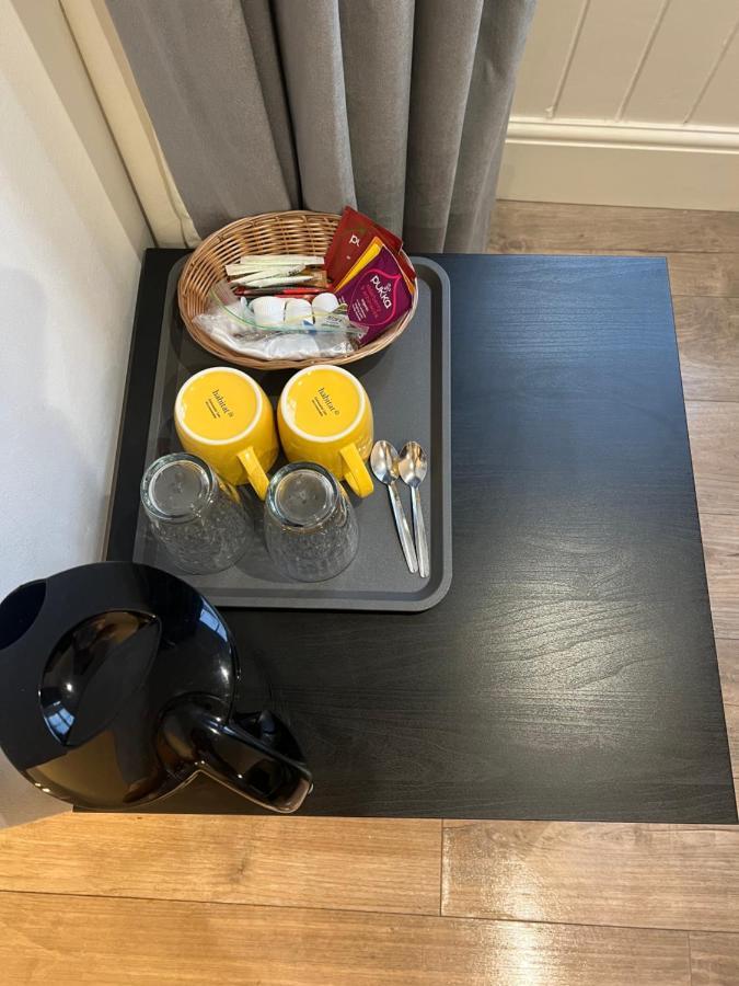 Luxury Double Room W/ Private Bathroom EDI Eksteriør billede